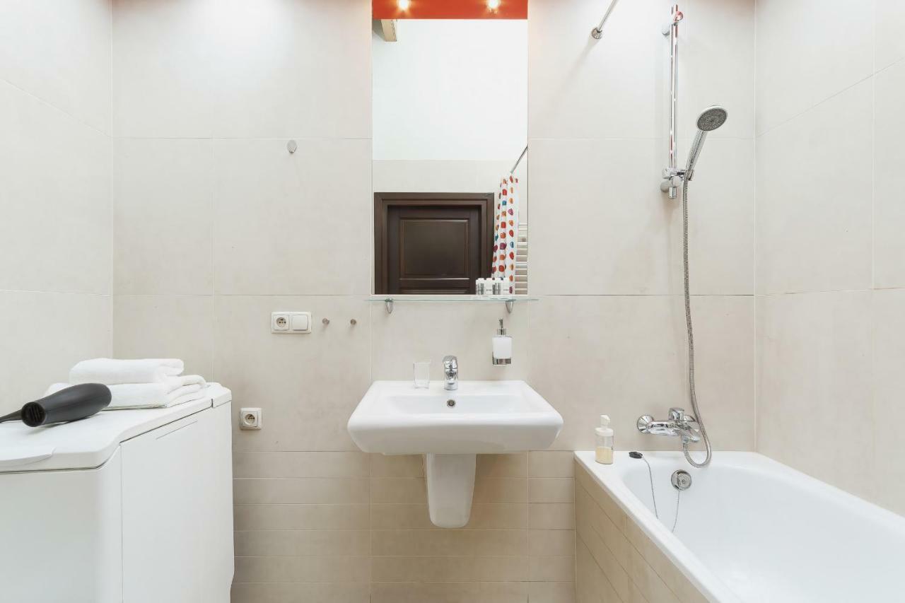 Apartment Amaretto Dluga 60 By Noclegi Renters Krakow Ngoại thất bức ảnh
